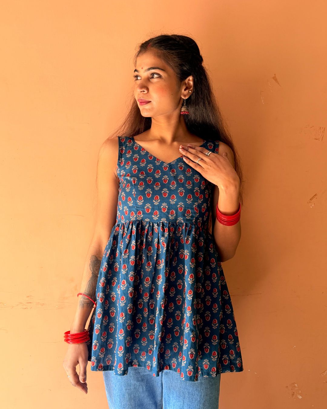 Teal Blue Floral Printed Sleeveless Kurti for Women | Cotton Ethnic Casual Wear